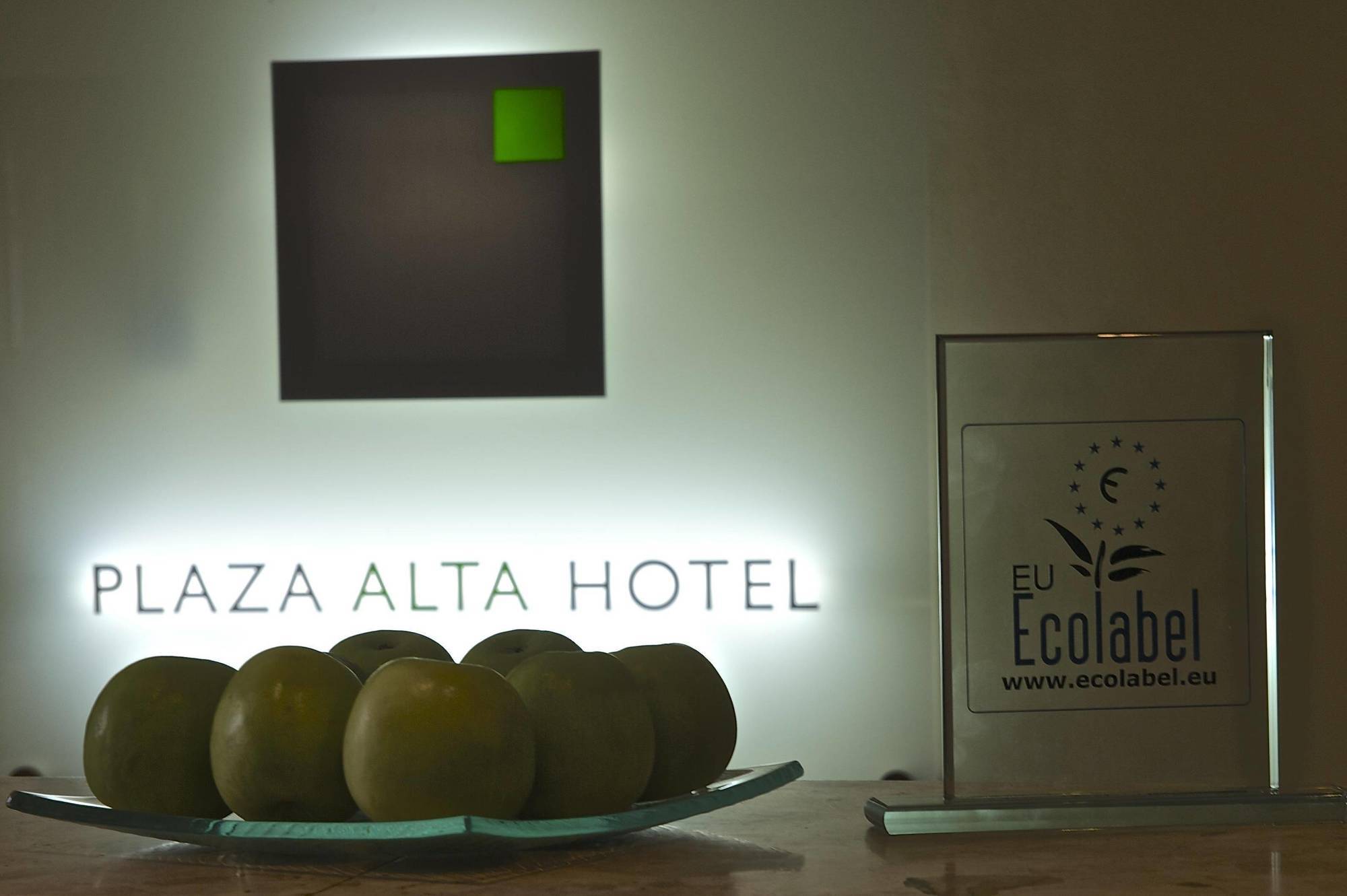 Отель Plaza - Czech Leading 4*